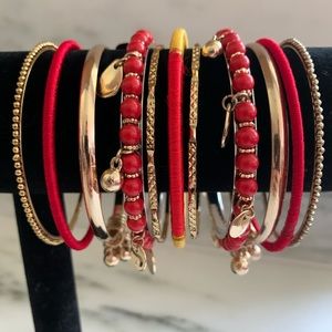 NWOT Bangle Bracelet Set